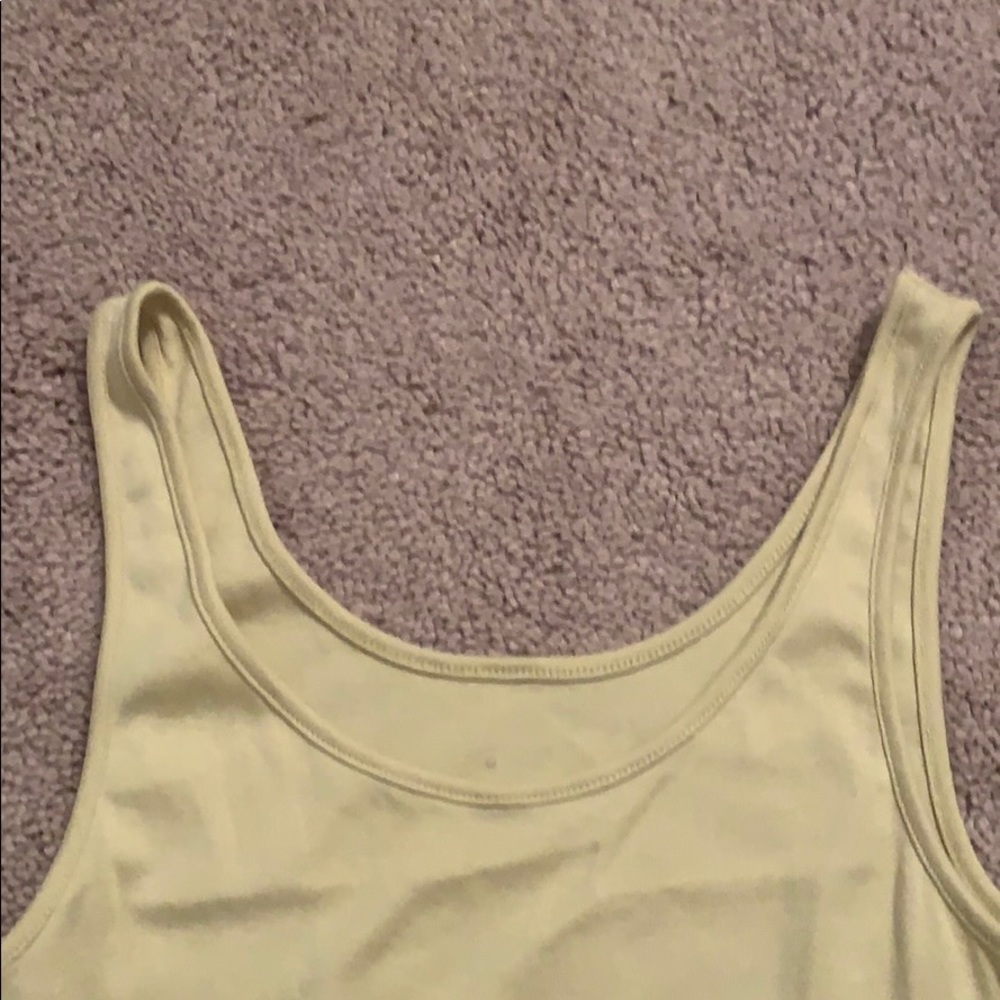 ⛱ A New Day Tank Top Size S ⛱ - Picture 6 of 6
